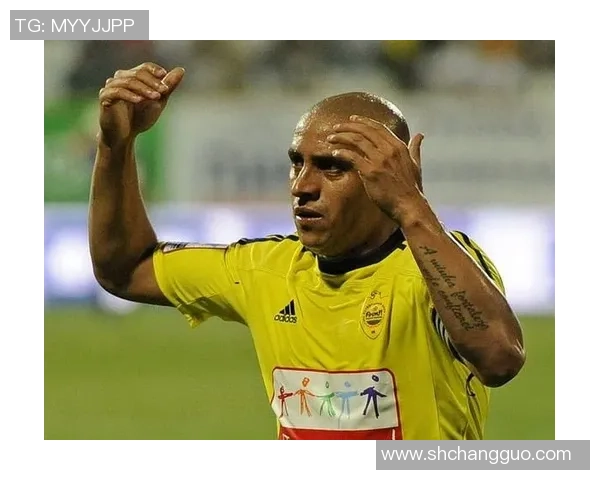 拉莫斯足球传奇：从皇马铁卫到西班牙国家队核心的荣耀与坚守